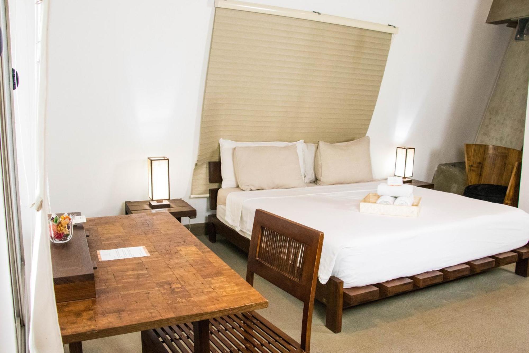 Asmara Urban Resort & Lifestyle Village Powered By Aston Себу Экстерьер фото
